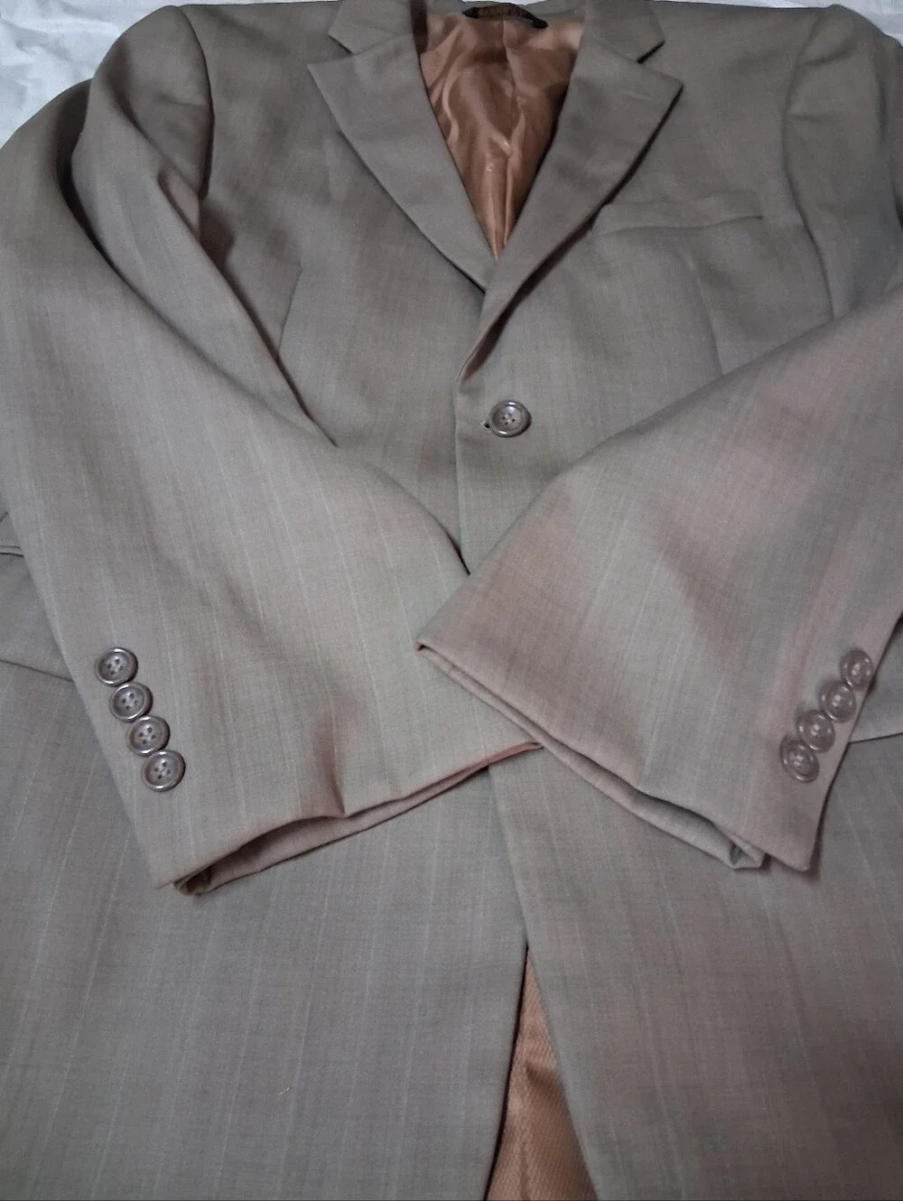 Caravelli Superior 150's Classic Men's Brown Two-Piece Suit - Timeless Styling